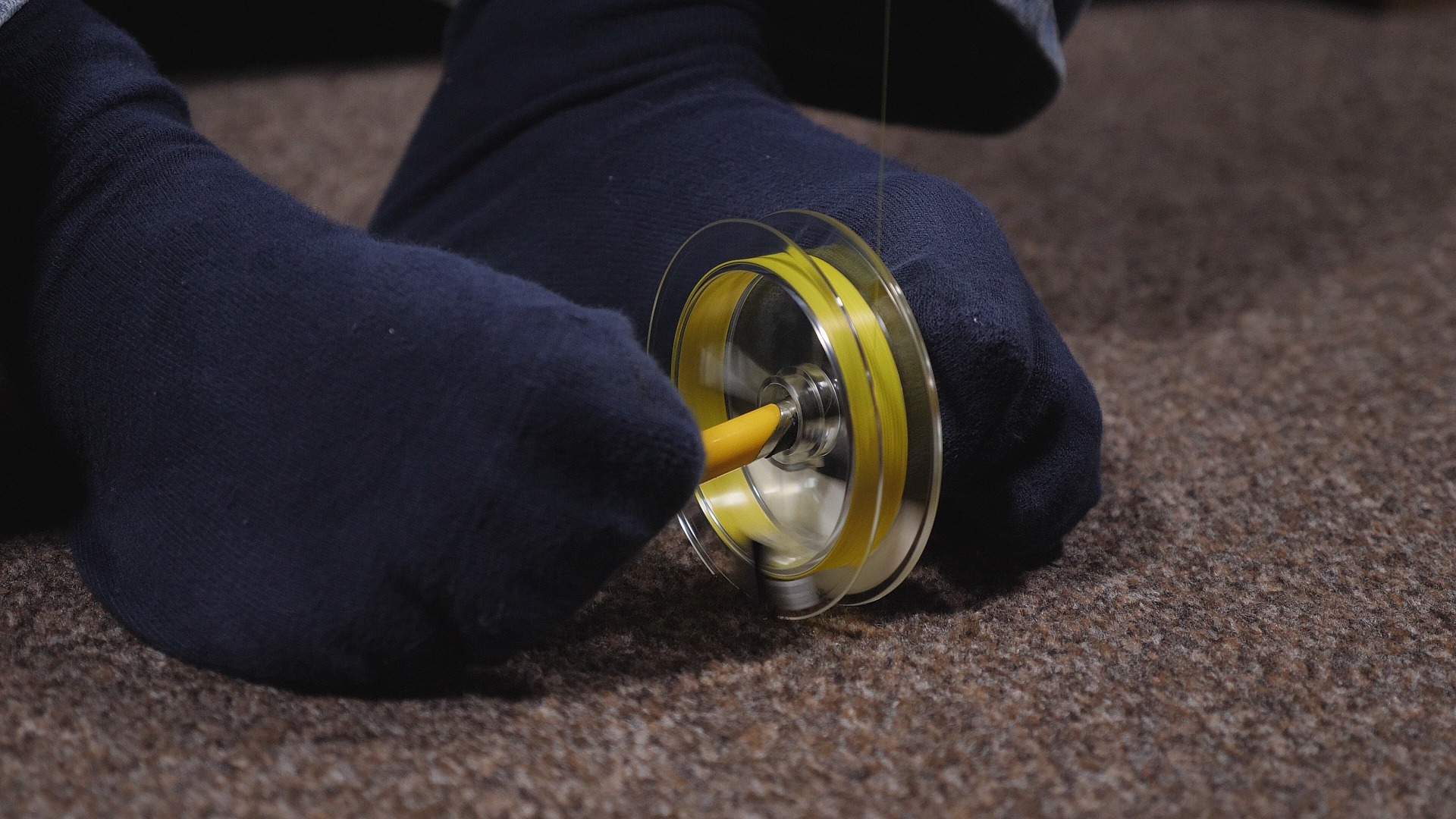 Maintaining light tension when spooling a reel