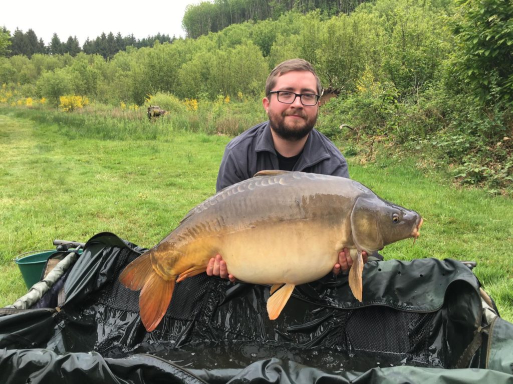 Carp Fishing in France 101: Blow Away your Personal Best (in Peace!)